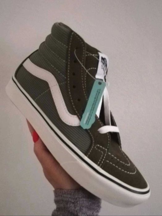Buty Sneakersy Vans Comfycush, wysokie, r. 36.5, khaki, ciemnozielony.