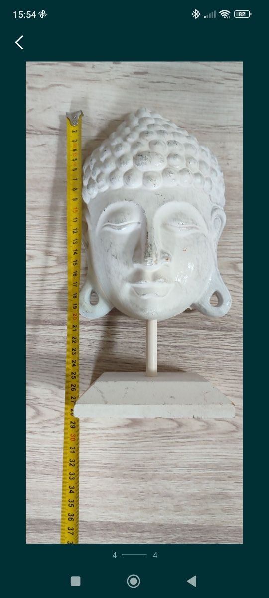 Budda głowa stojąca