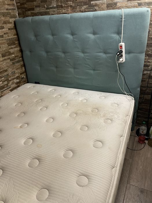 Vendo Cama de Casal