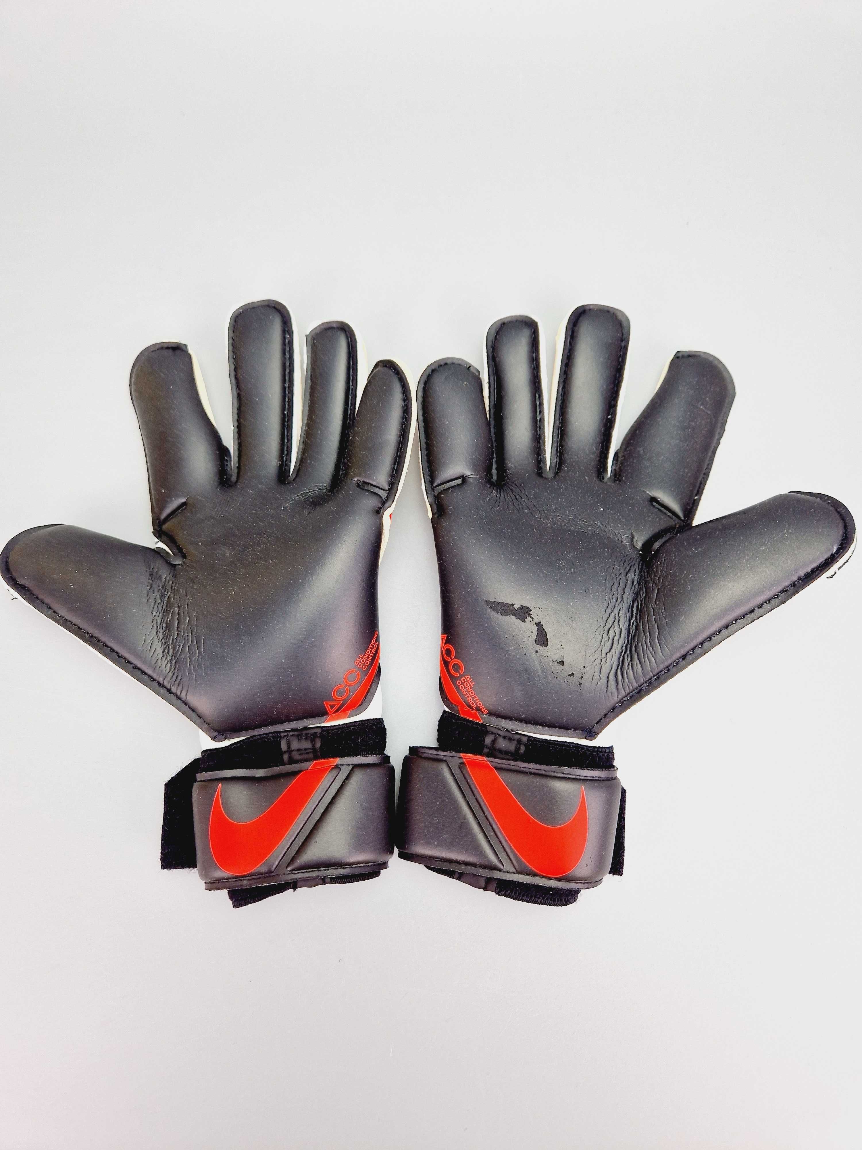 Rękawice Bramkarskie NIKE VAPOR GRIP 3 roz. 6