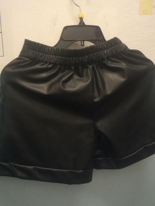 Шорты на девочку 11 - 12 лет Zara.