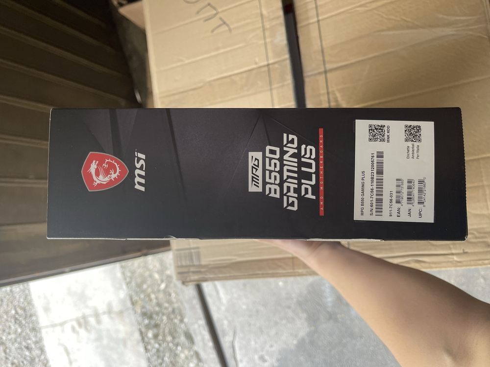 Материнская плата MSI MPG B550 Gaming Plus