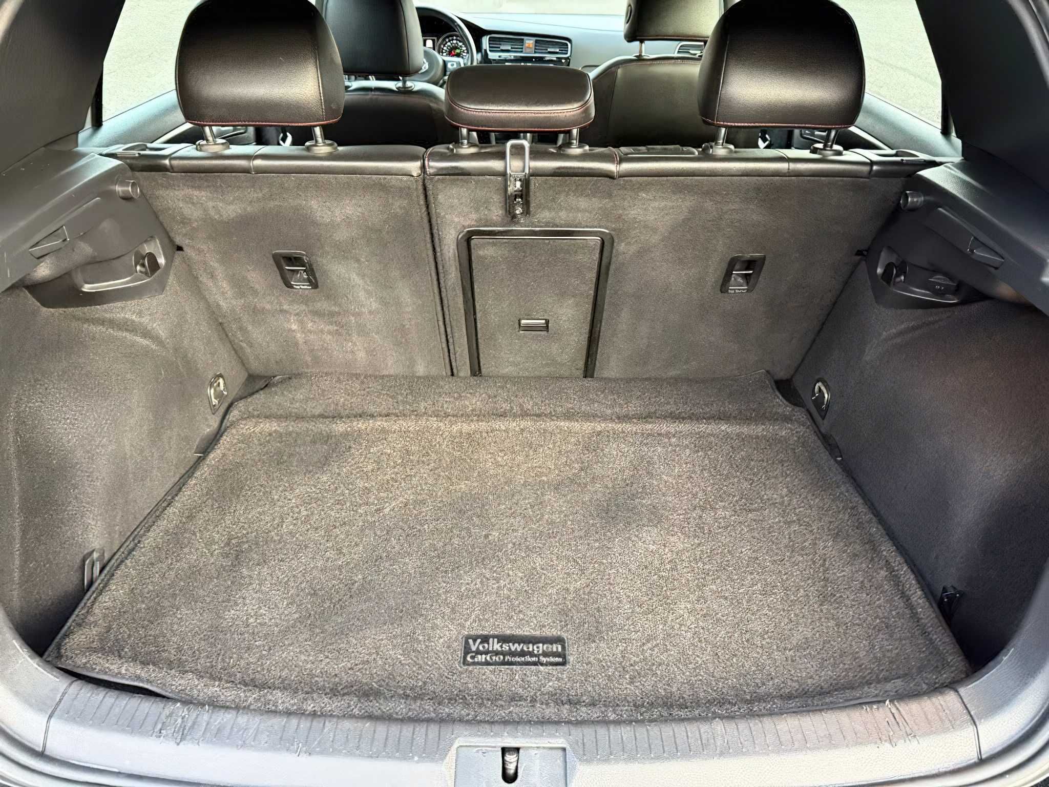 Volkswagen Golf GTI 2021