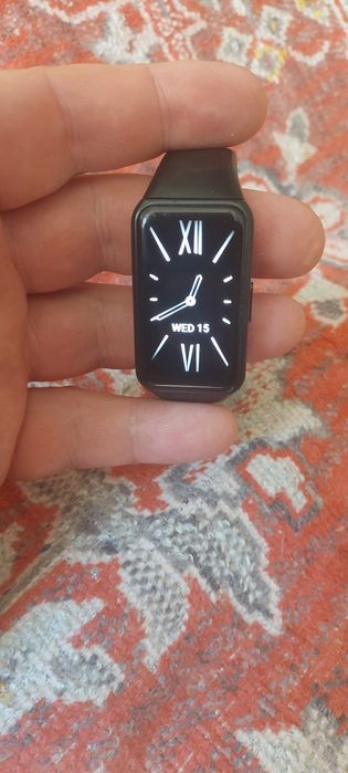 Часы Honor band 6