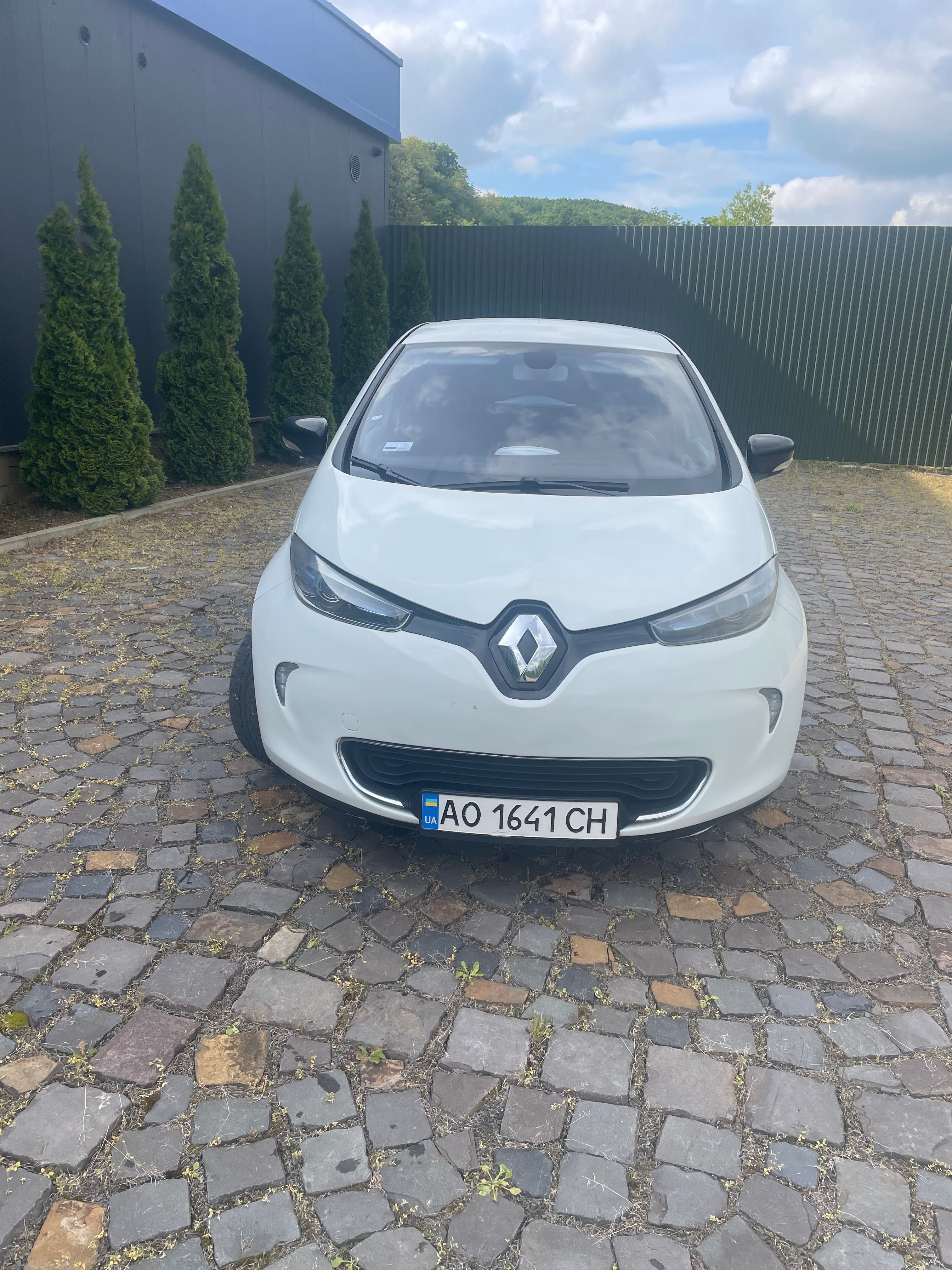 Renault ZOE Рено Зое електро автомат 26 kw