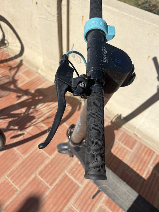 Trotinete Cecotec Bongo.