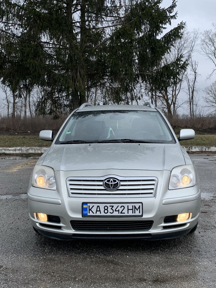 Toyota Avensis 2003