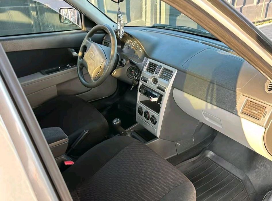 Продам ваз 217230