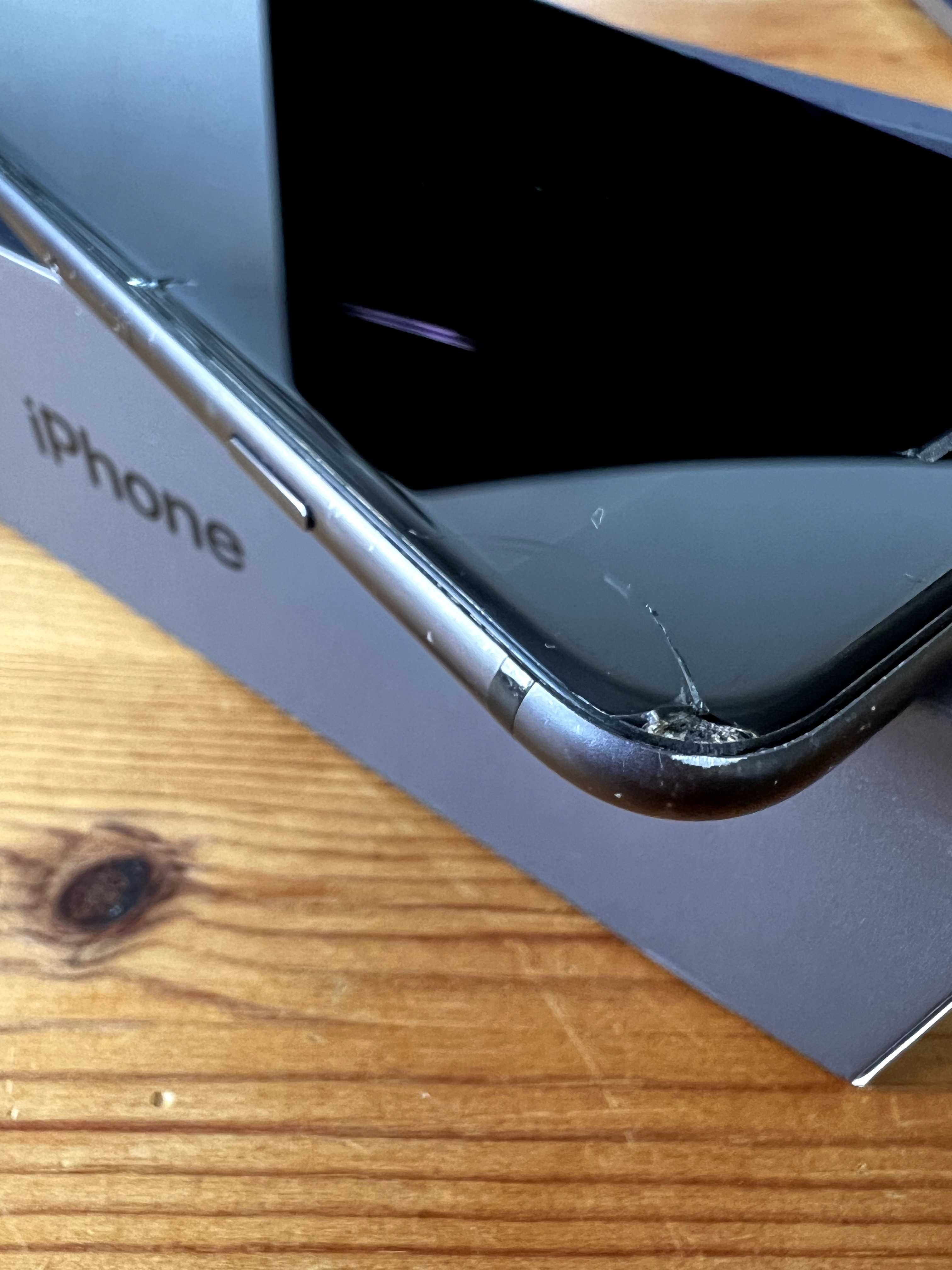 iPhone 8 Plus | 64 GB | space grey