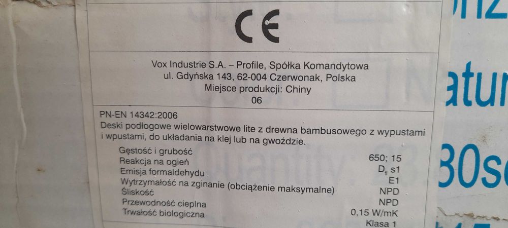 Deska podłogowa z litego drewna bambusowego