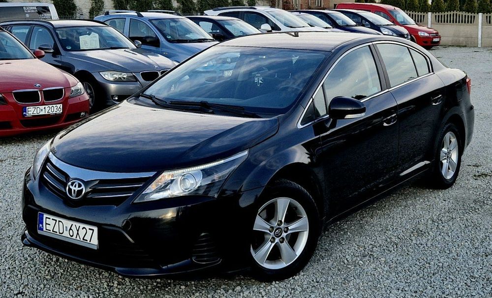 Toyota Avensis Lift! Led! Salon Polska! Potwierdzony przebieg! D4D! Zamiana też!