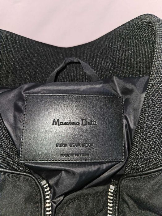 Blusão preto da Massimo Dutti, coleção de 2024