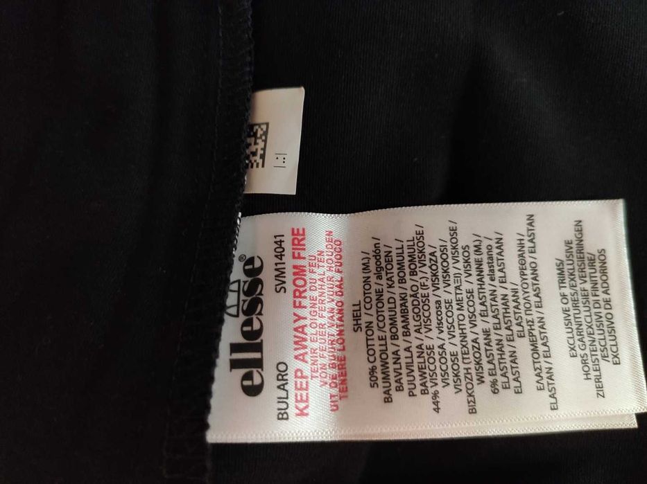 Na sprzedaż oferuję nową kurtkę Ellesse Bularo Jacket w rozmiarze S!