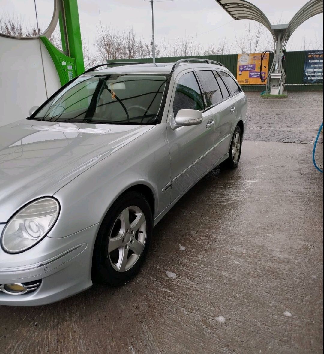 Продам мерса E 220 DCI