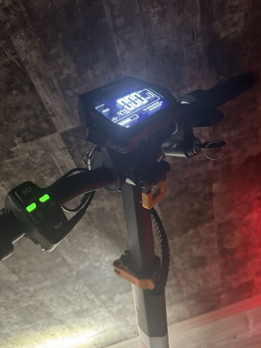 Продам kugoo g2 pro