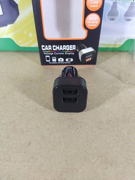 Зарядное устройство HZ HC1/9001 CHARGER 2.4A адаптер 2USB с вольтметро