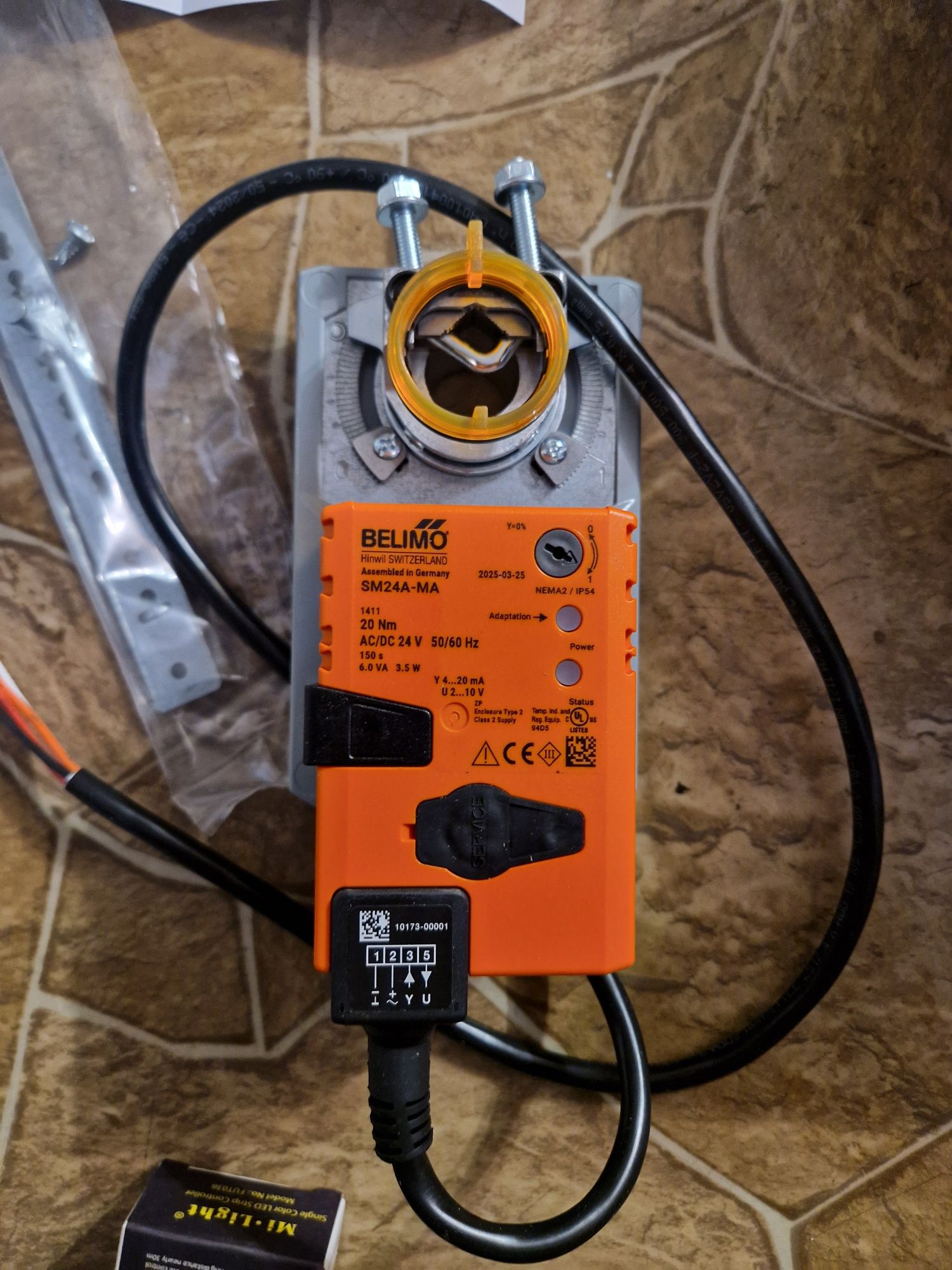 Siłownik przepustnic Belimo SM24A-MA 24V AC/DC
