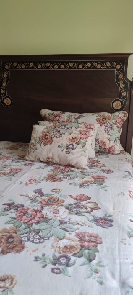 Cama D. Maria 1,5m x 2,10m