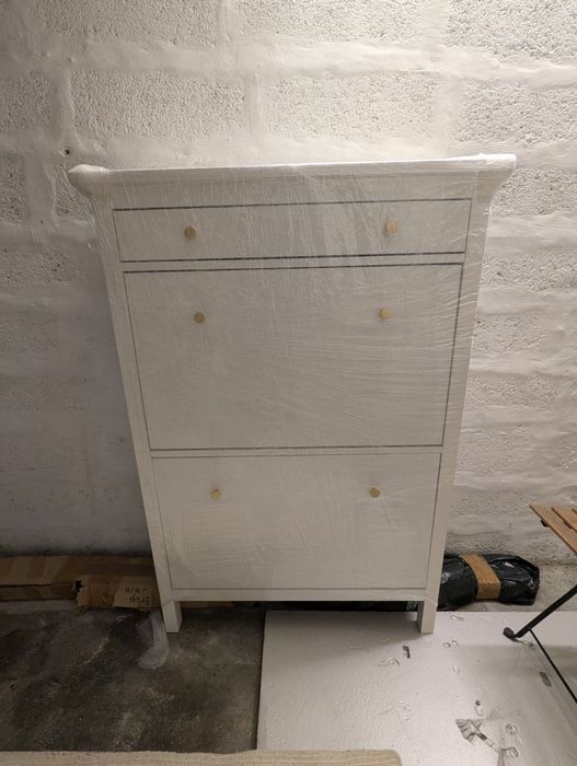 Sapateira Hemnes IKEA