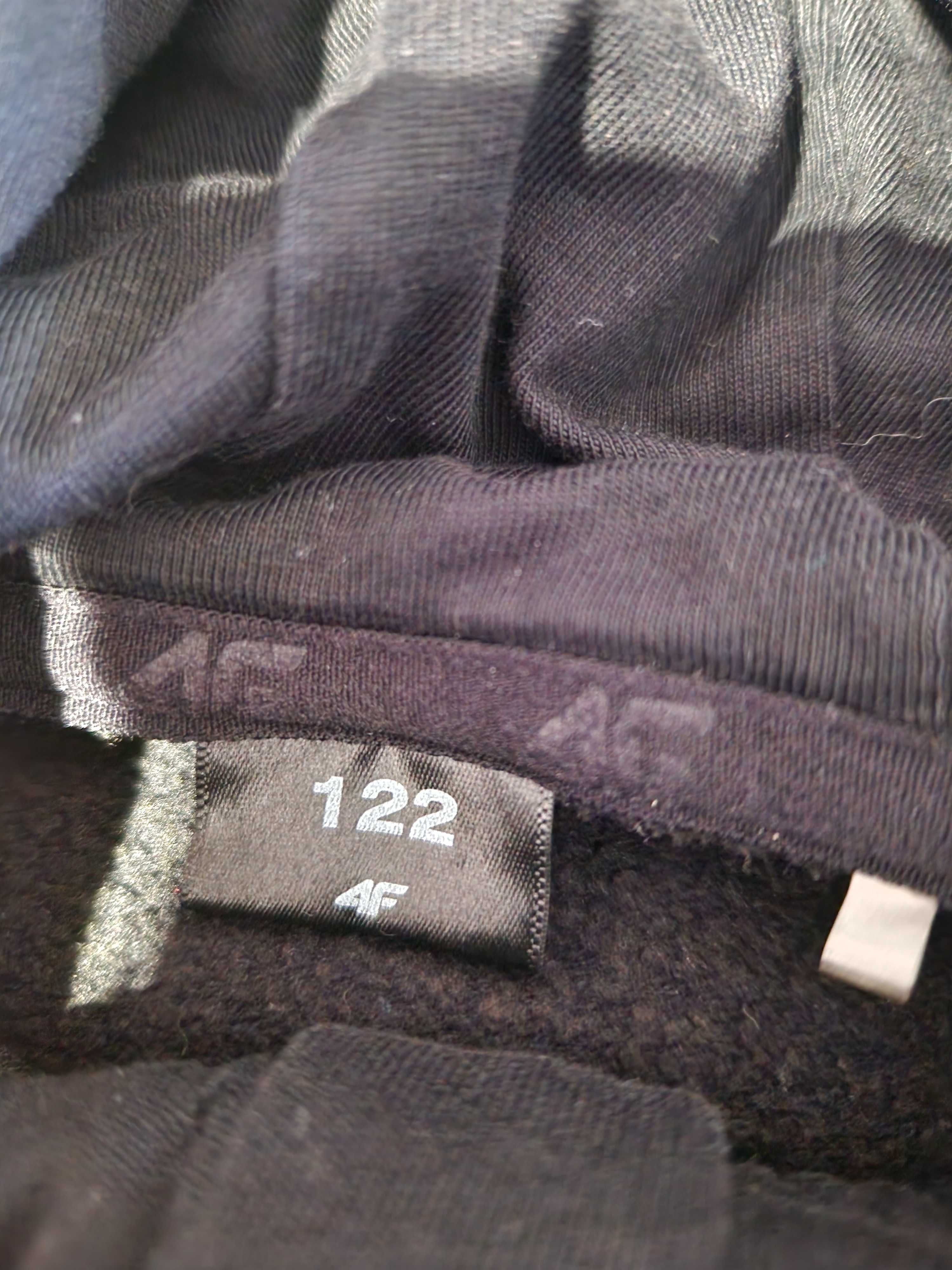 Bluza chlopięca czarna 4f 122