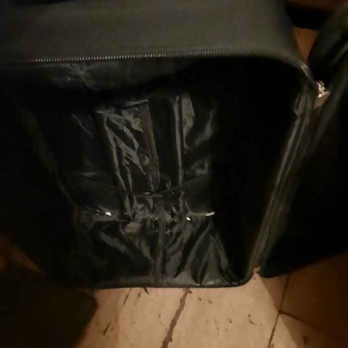 Sprzedam walizke stan bardzo dobry