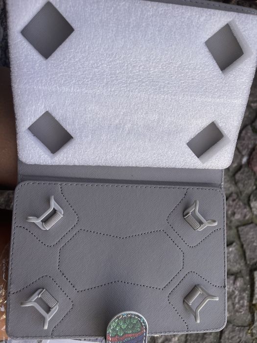 Etui na tablet z klapką z sową 7.9 nowe
