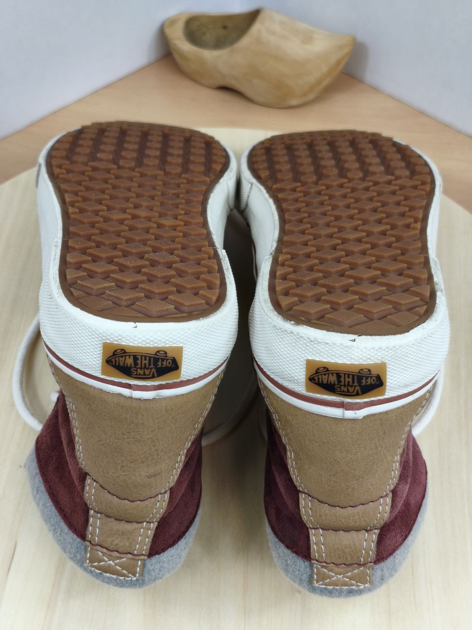 Buty Trampki r.38,5 Vans wysokie zamszowe uniseks