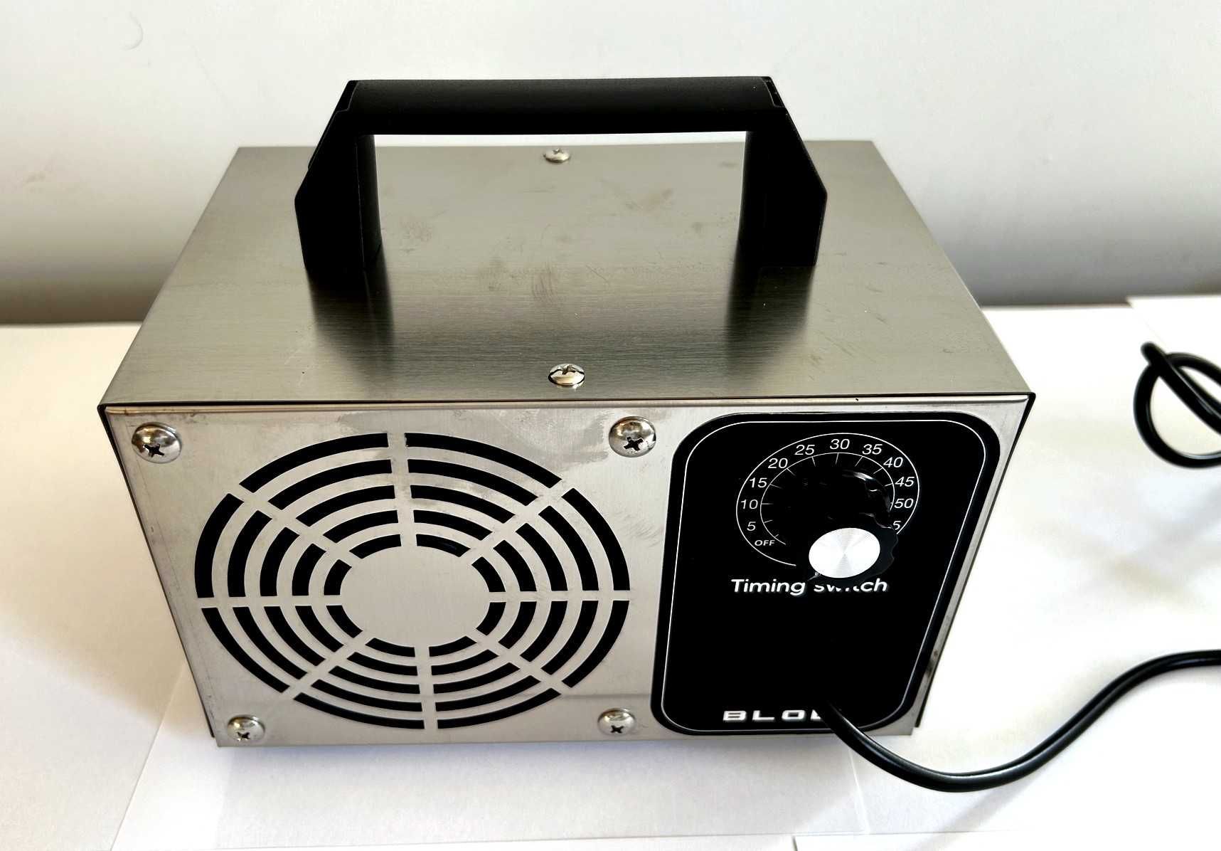 OZONATOR Oczyszczacz Powietrza Generator OZON Mocny do Domu Samochodu