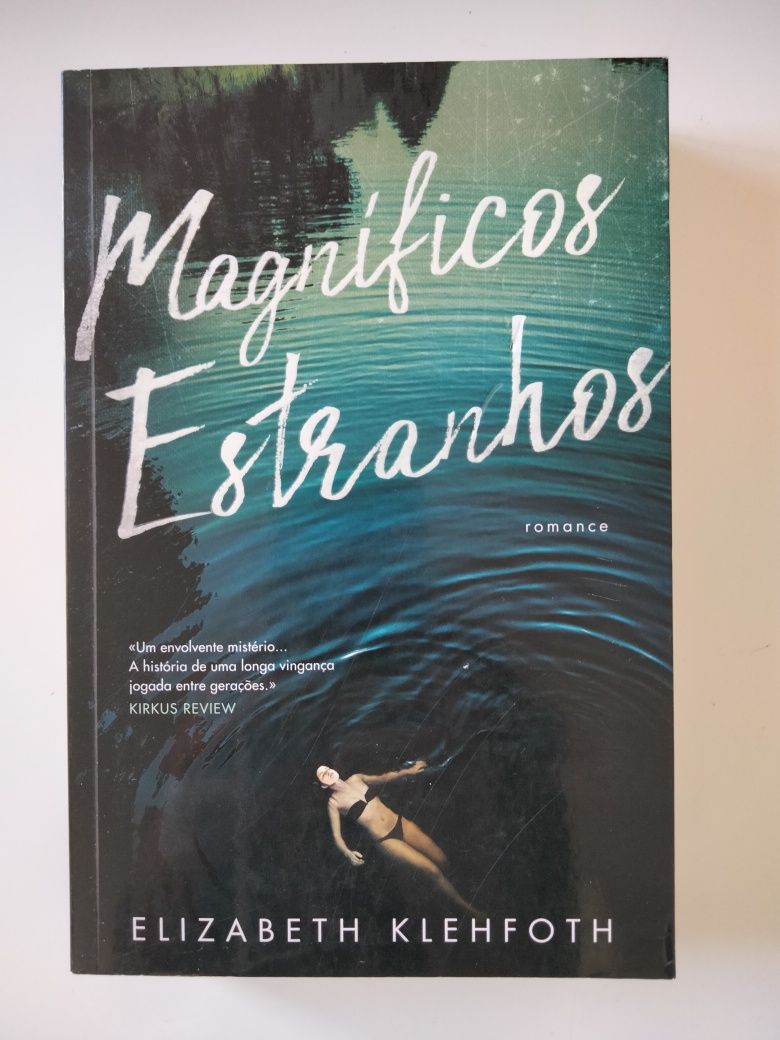 NOVO • Magníficos Estranhos, de Elizabeth Klehfoth