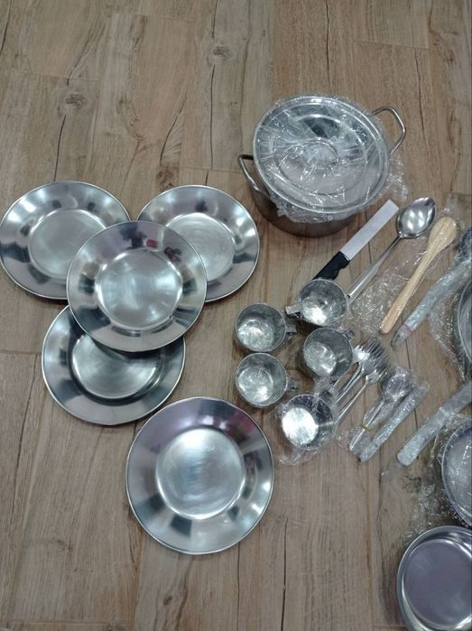 Набор посуды из нержавейки