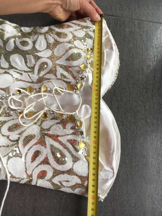 Suknia długa, wieczorowa, cekiny biało-złote, 38/40; używana