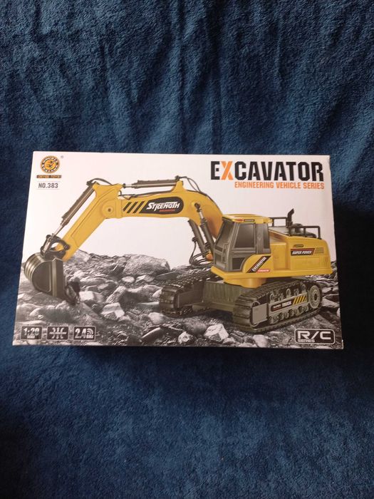 Екскаватор на радіокеруванні