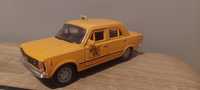 Fiat 125p taxi Welly 1:43