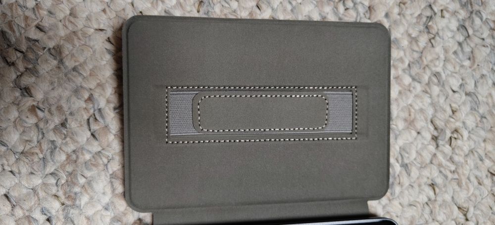 Etui Amazon Kindle 11th Generation 6". Nowe
