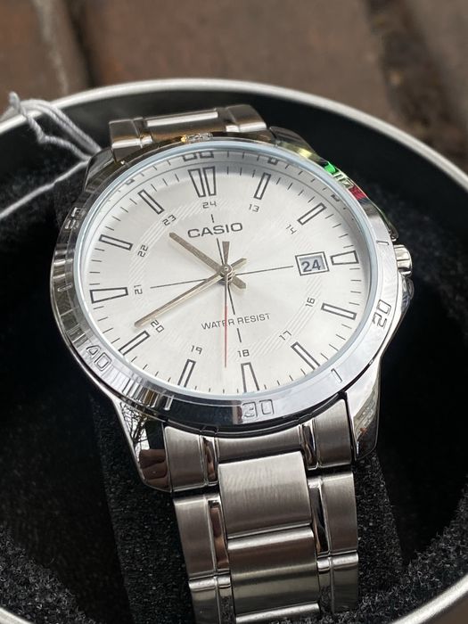 Годинник Casio MTP V004