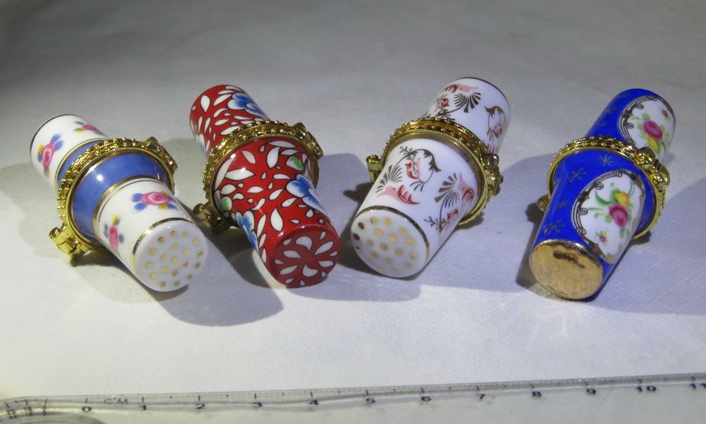 Dedais, colecção de 500 dedais