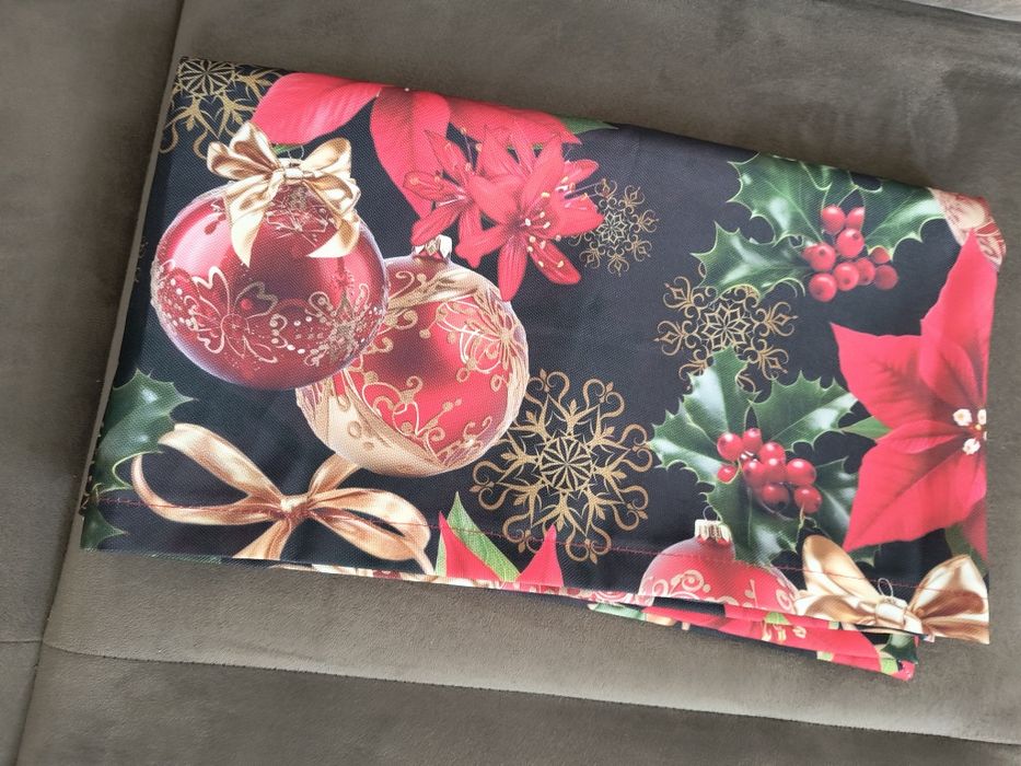 Bieżnik na stół świąteczny