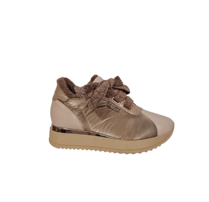 Італійське жіноче зимове взуття фірми Kelton р.37 Хутро,Зима