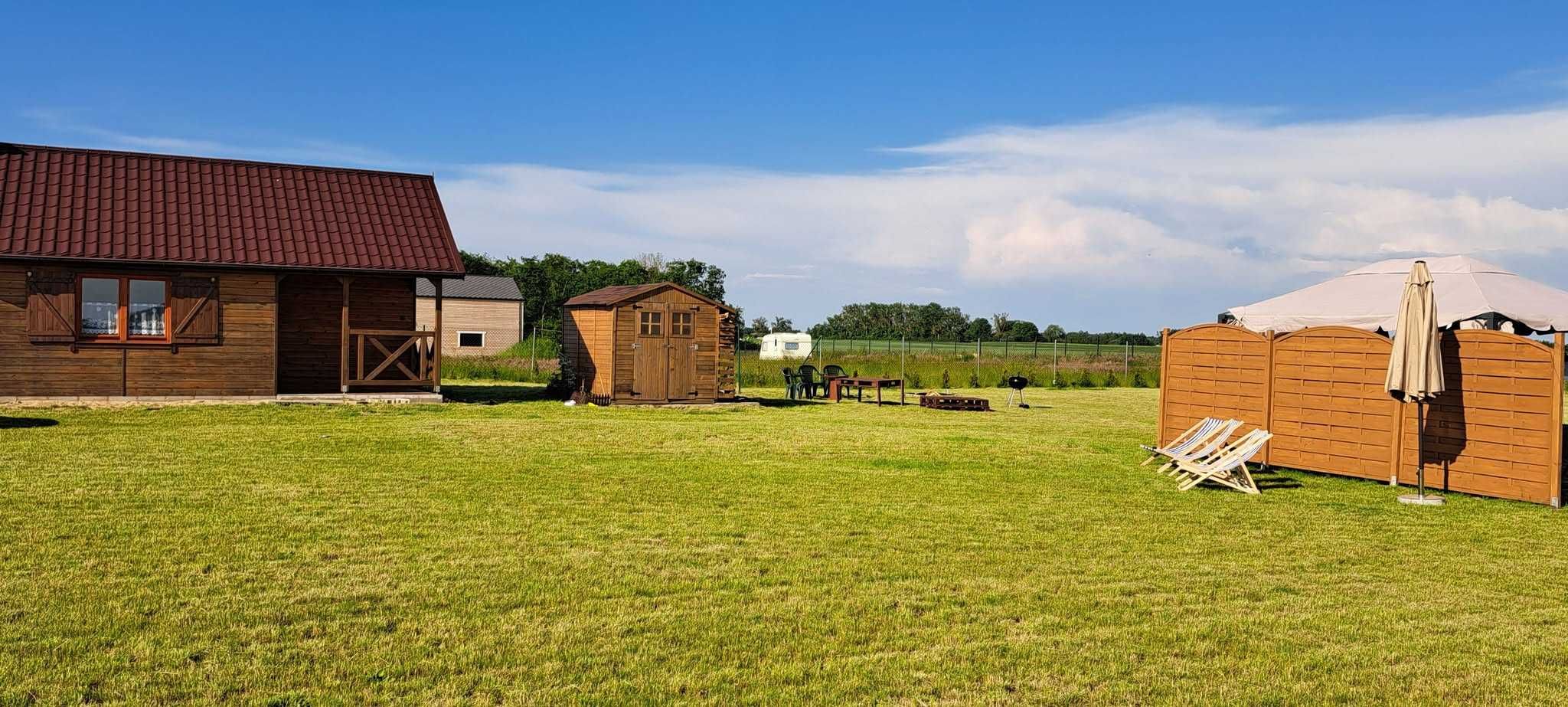 Wynajem domku nad morzem – idealny na spokojny wypoczynek wśród natury