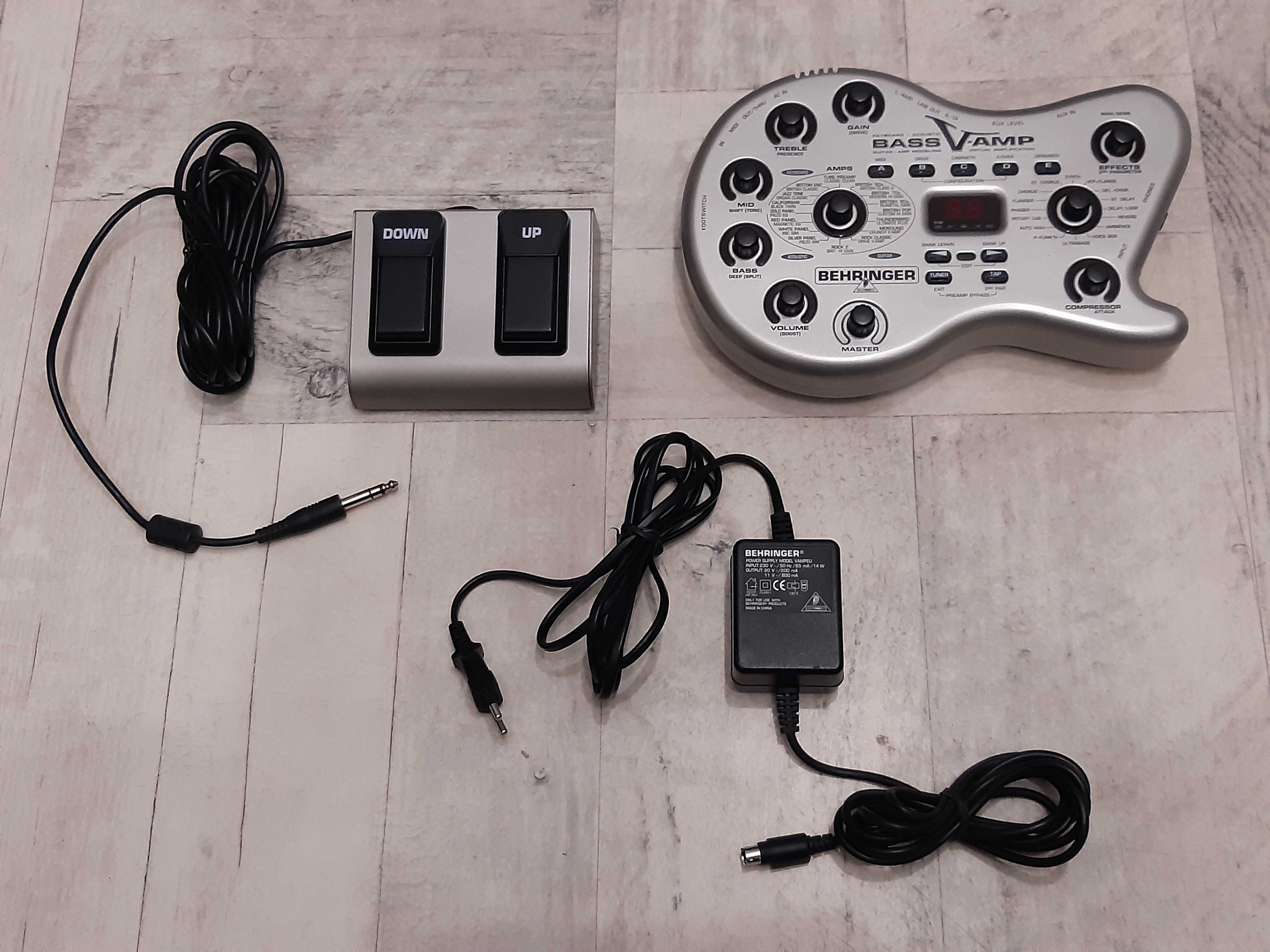Multiefekt Basowy Behringer Bass V-AMP-procesor-efekt-lub dodam Gratis
