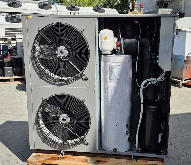 CHILLER Wytwornica wody lodowej UNIFLAIR LRAC090A 19 KW