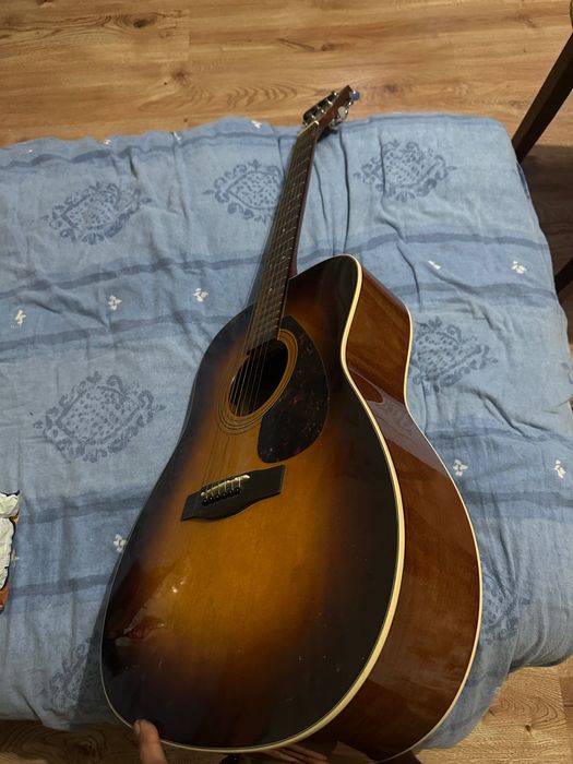 Gitara Yamaha F370