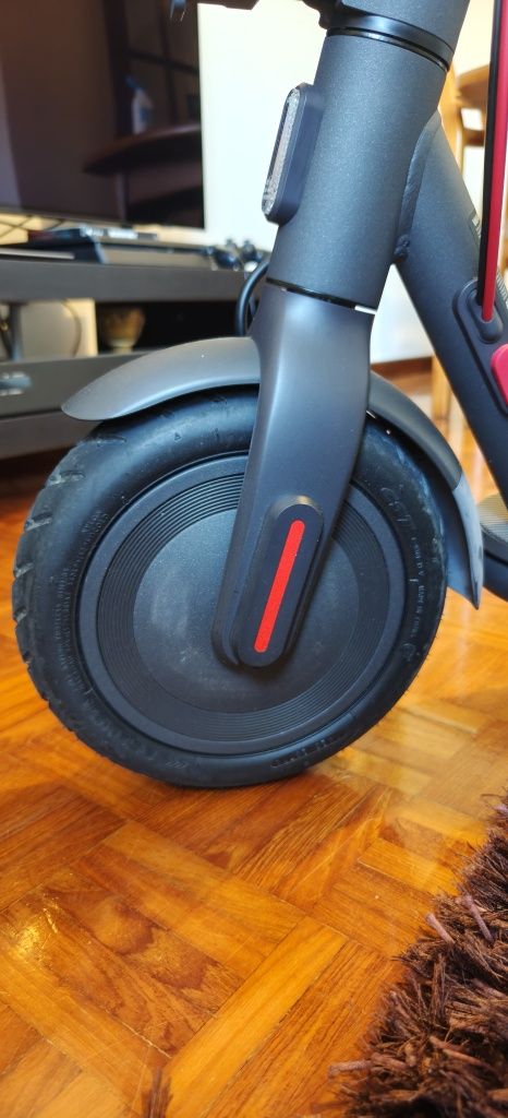 Trotinete Elétrica Xiaomi Scooter 4