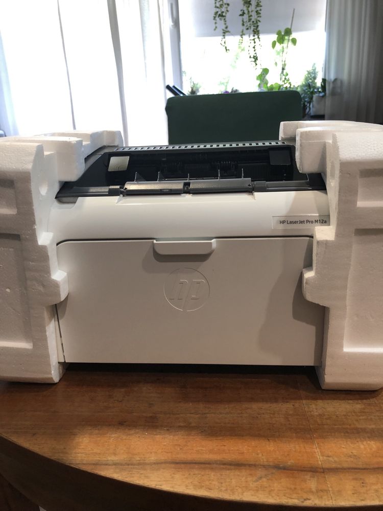 Drukarka laserowa hp laser jet pro m12a zwana pancerną