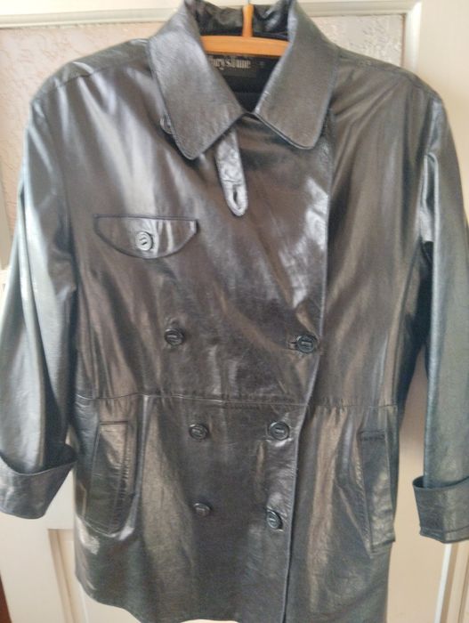 шкіряна куртка 54/56 розміру