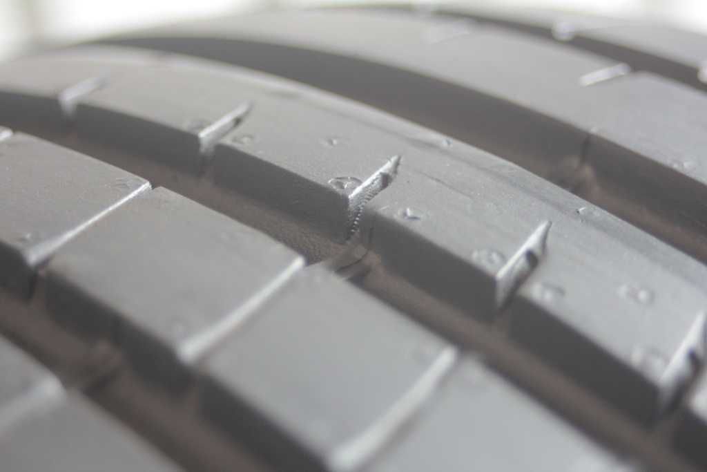 225/40/18 Goodyear Eagle F1 Asymmetric 5 225/40 R18 8mm 2021r