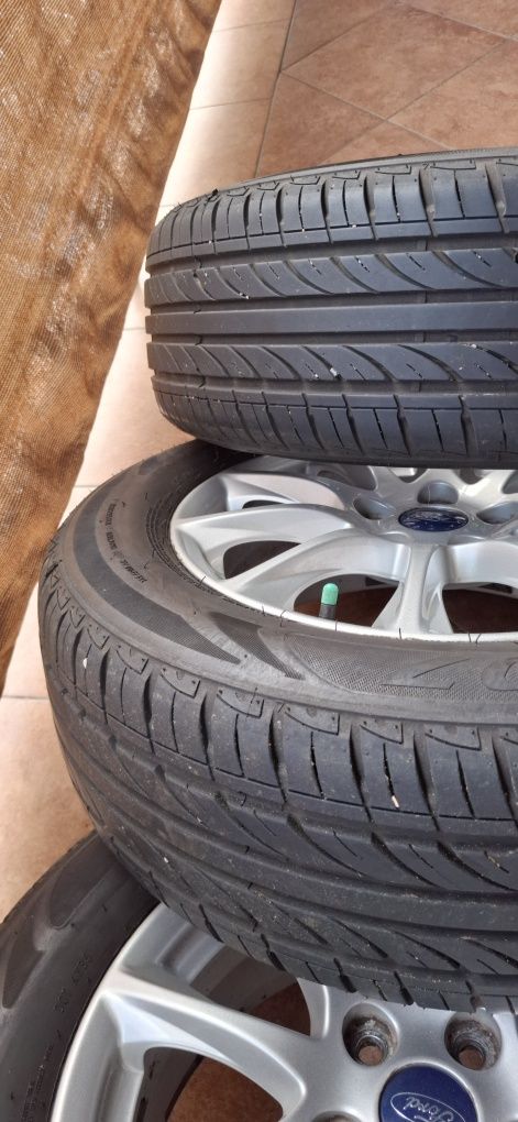 Koła Ford Mondeo mk5 5x108 215/60/R16 TPMS letnie