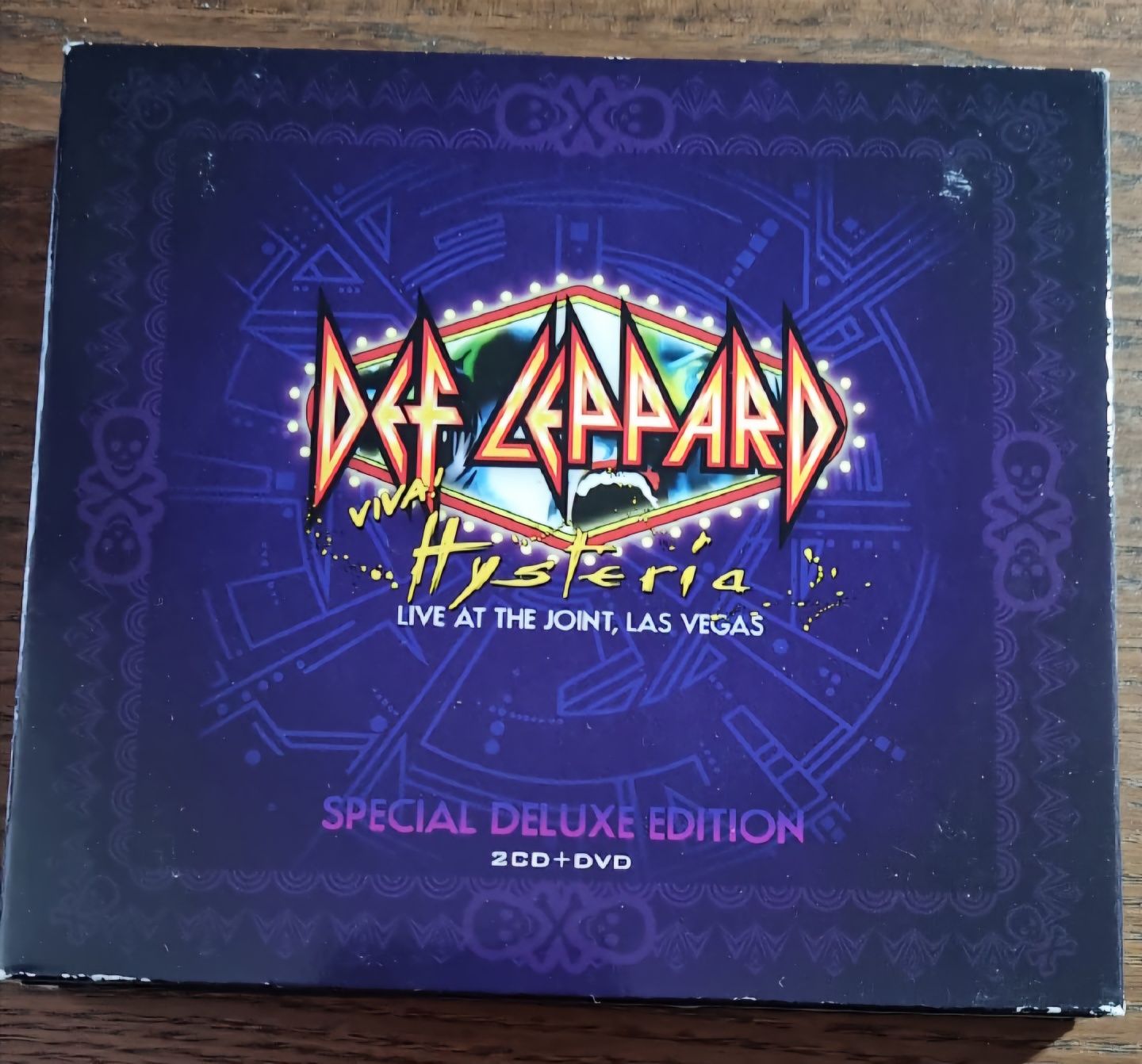 Def Leppard - Viva! Hysteria - Deluxe Edition