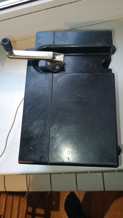 Мегометр производства СССР М4100/3  500в.