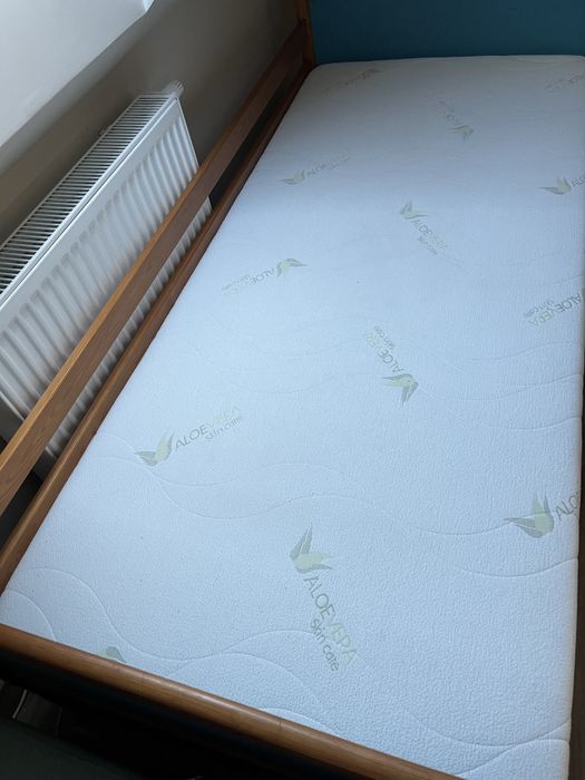 Materac piankowy 900x200 cm w stanie bardzo dobrym. Okazja!